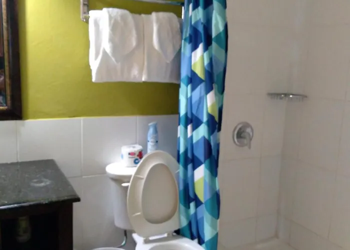 Ridge Apartment *